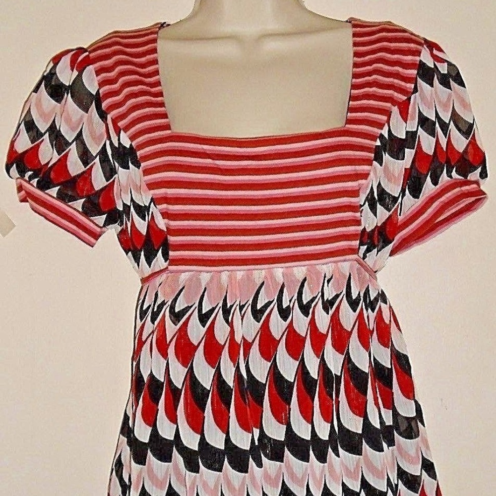 Cute Sele Orange Black Tan Gold Lined Top